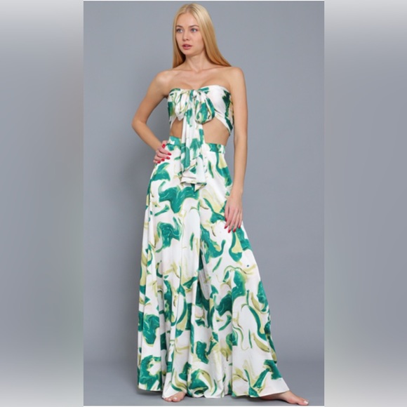 Victoria Set - Picture 4 of 5